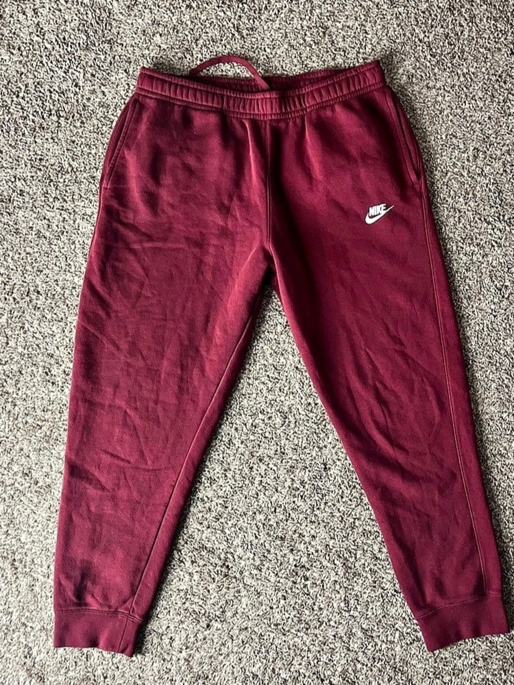 Nike Sportswear Club Fleece Joggers Burgundy